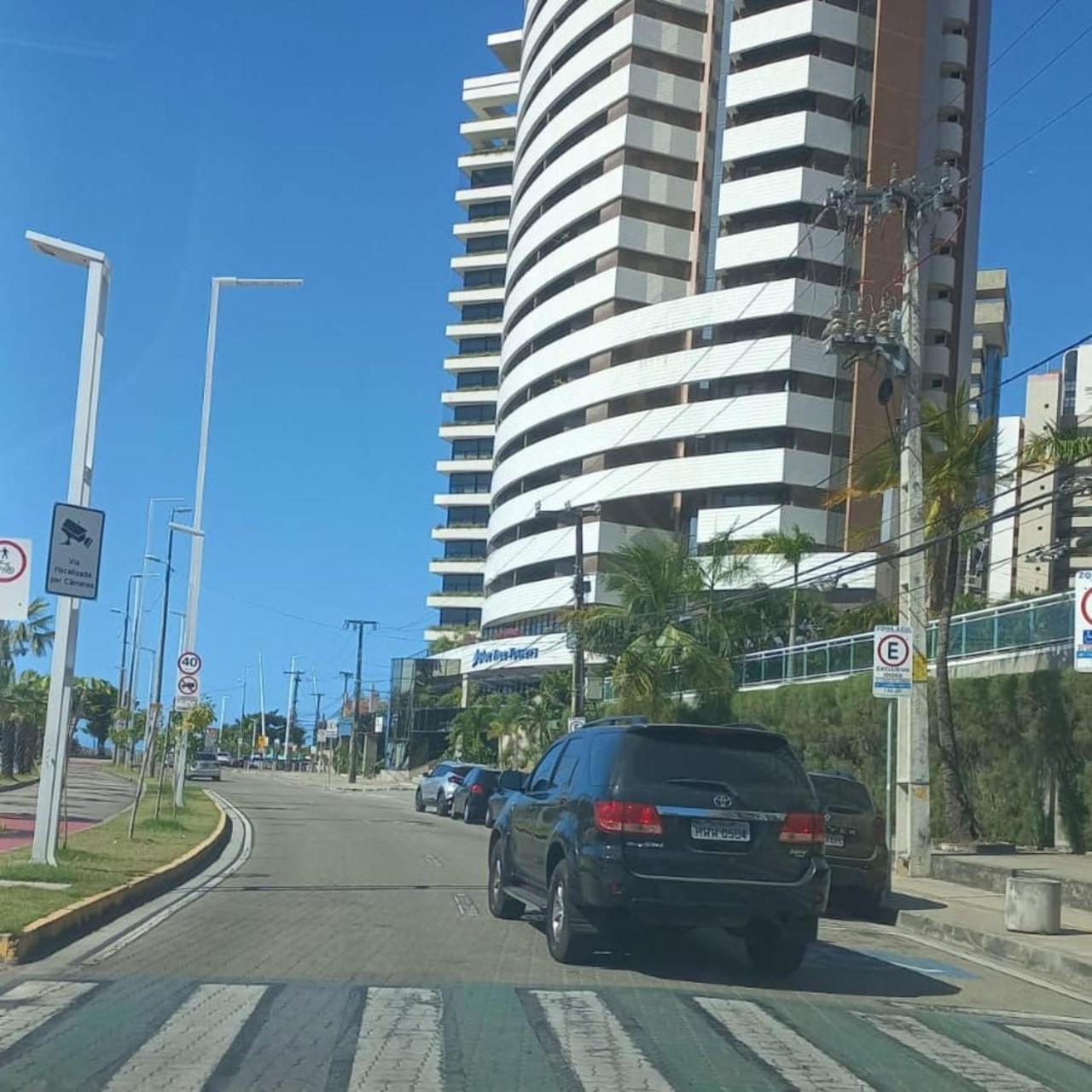 Flat Particular Em Blue Tree Towers Beira Mar Fortaleza Exterior photo